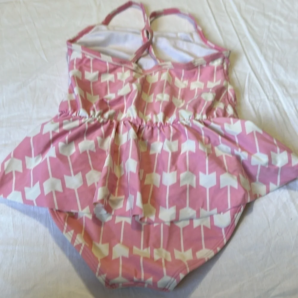 Hanna Andersson Pink and White swimsuit  size 6-7